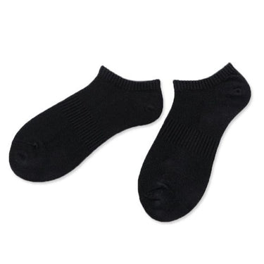 Q71 Plain Boat-Shaped Socks