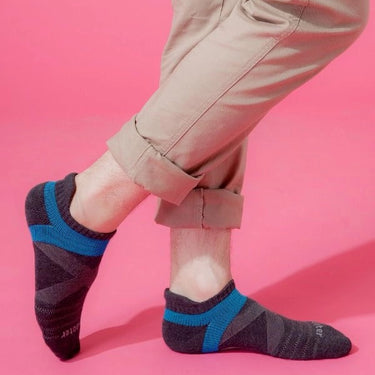 X-Type Dual-Directional Pressure Relief Arch Support Ankle Socks With Thick Cushioning T106L