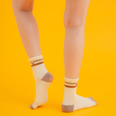 Q251 Micro Molecular Anti-Bacterial Milk Tea Socks